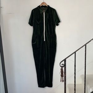 Vibrant Men’s Green Short Sleeved Onesie XL